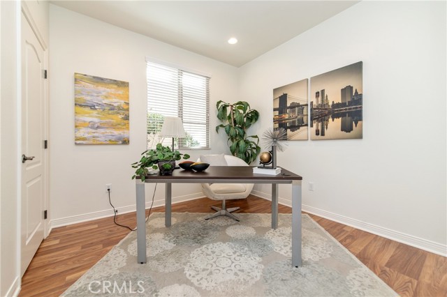 Detail Gallery Image 8 of 21 For 70 Great Lawn, Irvine,  CA 92620 - 4 Beds | 3 Baths