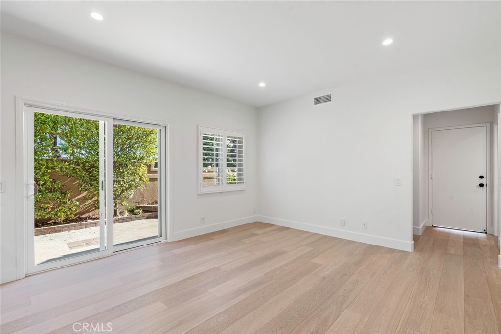 MLS #NP25261018 image #7