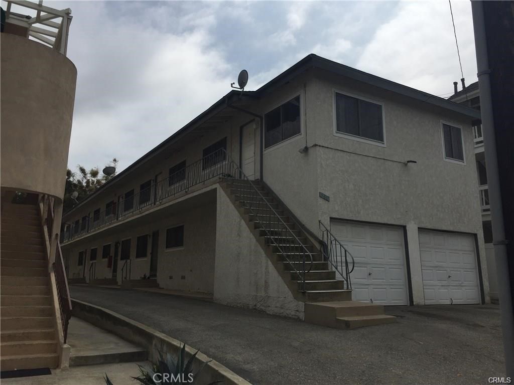 640 W Imperial Avenue 2, El Segundo, CA 90245