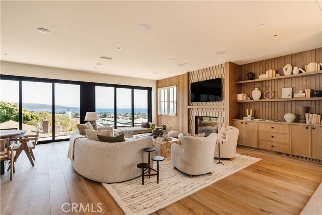876 5th Street, Manhattan Beach, California 90266, 5 Bedrooms Bedrooms, ,6 BathroomsBathrooms,Residential,For Sale,5th,SB25164993