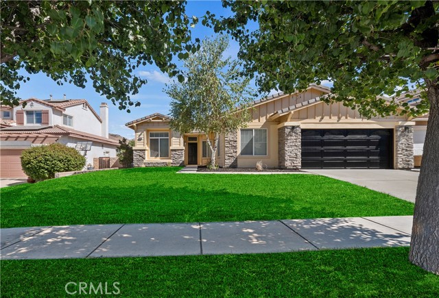 Detail Gallery Image 1 of 1 For 34148 Pinehurst Dr, Yucaipa,  CA 92399 - 4 Beds | 2 Baths