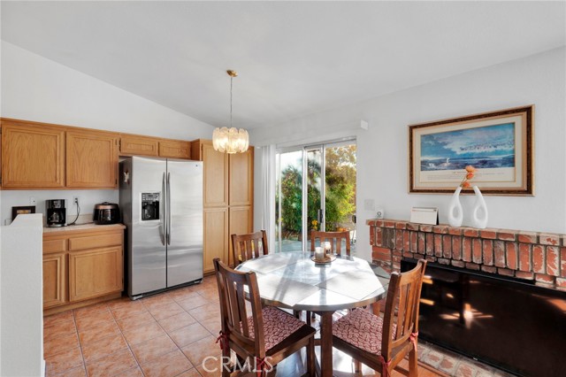 11117 Villa, Adelanto CA: https://media.crmls.org/medias/69892461-3164-4257-b70d-9c01470e95a4.jpg