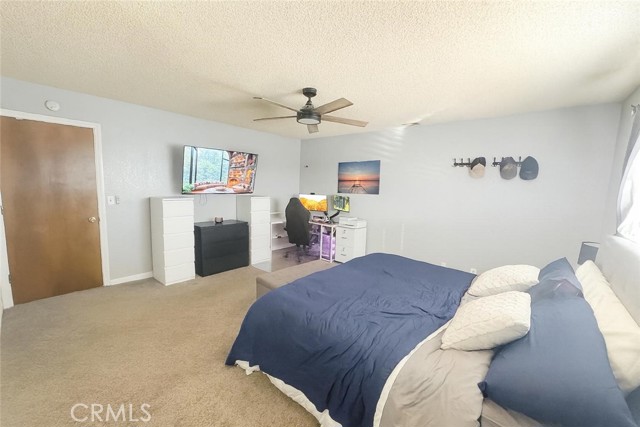 8821 Wadi, Phelan CA: https://media.crmls.org/medias/698a8e20-2186-4b78-bee9-2143a5173859.jpg
