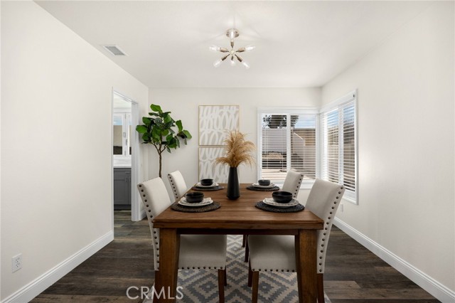 Detail Gallery Image 12 of 51 For 136 Donnybrook, Brea,  CA 92821 - 4 Beds | 2/1 Baths