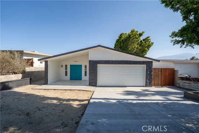 Detail Gallery Image 1 of 29 For 66895 Flora Ave, Desert Hot Springs,  CA 92240 - 4 Beds | 2 Baths