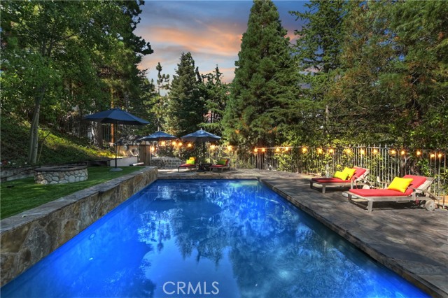 Detail Gallery Image 10 of 58 For 303 N Fairway Dr, Lake Arrowhead,  CA 92352 - 4 Beds | 2/1 Baths