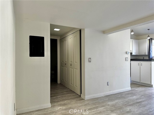 Detail Gallery Image 24 of 72 For 10520 Lakeside Dr #L,  Garden Grove,  CA 92840 - 1 Beds | 1 Baths