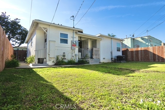 Detail Gallery Image 6 of 19 For 1647 W 79th St, Los Angeles,  CA 90047 - 2 Beds | 2 Baths