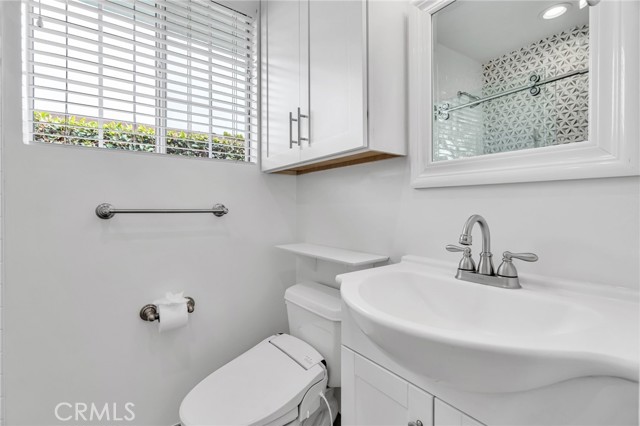 Detail Gallery Image 29 of 51 For 2213 Bataan Rd a,  Redondo Beach,  CA 90278 - 3 Beds | 2 Baths