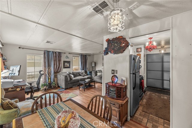 Detail Gallery Image 9 of 35 For 5700 Carbon Canyon #42,  Brea,  CA 92823 - 2 Beds | 1 Baths