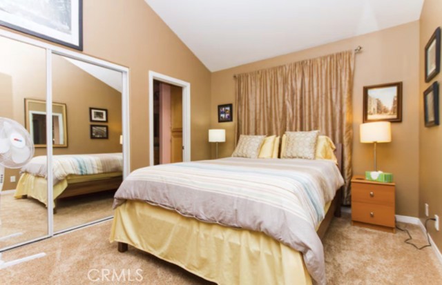Detail Gallery Image 7 of 7 For 610 Main, Huntington Beach,  CA 92648 - 3 Beds | 2/1 Baths