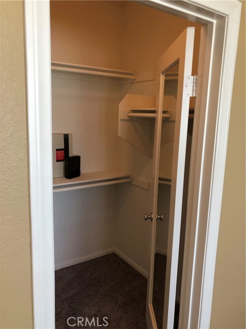 Detail Gallery Image 19 of 44 For 25056 Driftoak, Murrieta,  CA 92562 - 3 Beds | 2/1 Baths