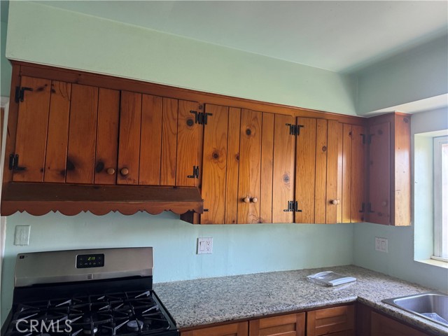 Detail Gallery Image 9 of 22 For 1134 Greycliff, La Puente,  CA 91744 - 4 Beds | 2 Baths