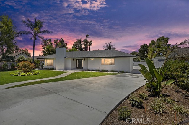 1382 Skyline Dr, North Tustin, CA 92705