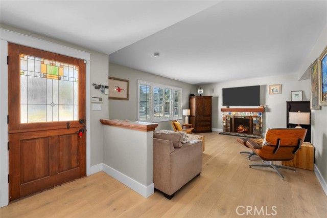 1101 Ysabel Street, Redondo Beach CA: https://media.crmls.org/medias/69918a67-13ac-469a-9b14-8a4a84ebee76.jpg