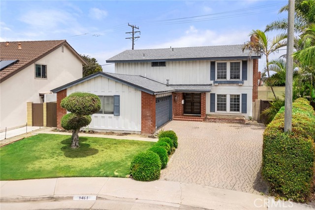 9461 Pier Drive, Huntington Beach CA: https://media.crmls.org/medias/699226db-be74-4d8a-a3a1-155c89ff46b8.jpg