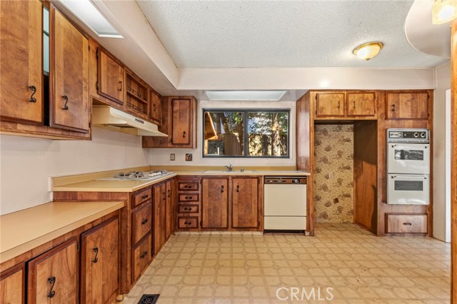 Detail Gallery Image 17 of 40 For 6195 Leicester Dr, Magalia,  CA 95954 - 2 Beds | 2 Baths