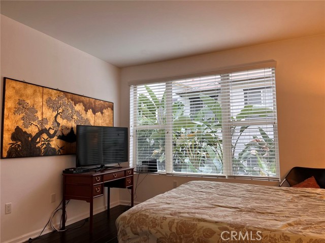 Detail Gallery Image 10 of 23 For 128 N Oak Knoll Ave #210,  Pasadena,  CA 91101 - 2 Beds | 2 Baths