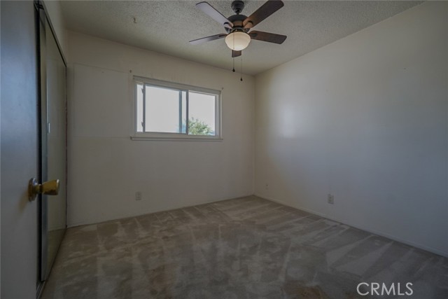 Detail Gallery Image 3 of 16 For 20323 Callaway Ave, Lakewood,  CA 90715 - 4 Beds | 1/1 Baths