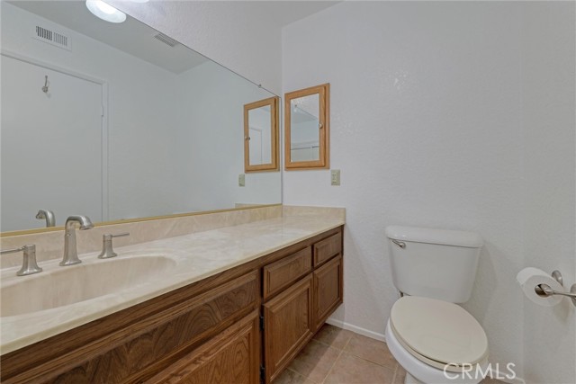 10229 Variel Avenue, Chatsworth CA: https://media.crmls.org/medias/6994804e-dc10-4b2c-9d02-1728498acc2d.jpg