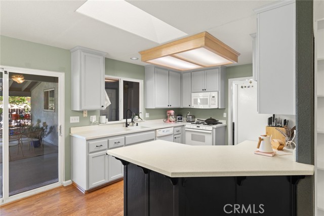 Detail Gallery Image 12 of 37 For 2 Summerwood Ct, Chico,  CA 95926 - 3 Beds | 2 Baths