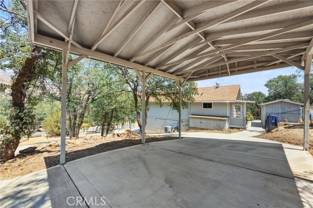Detail Gallery Image 10 of 49 For 501 Old State Rd, Wofford Heights,  CA 93285 - 4 Beds | 3 Baths