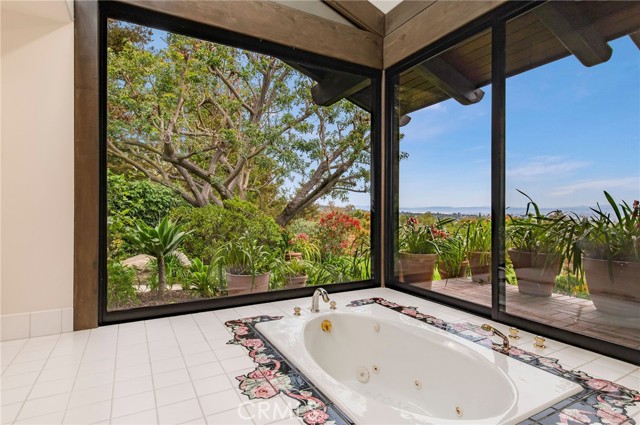 Soaking tub with a view