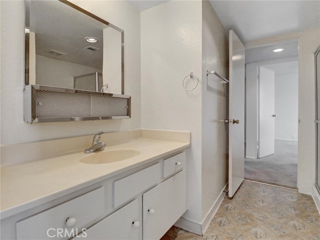 Detail Gallery Image 19 of 42 For 400 N Sunrise Way #224,  Palm Springs,  CA 92262 - 2 Beds | 2 Baths