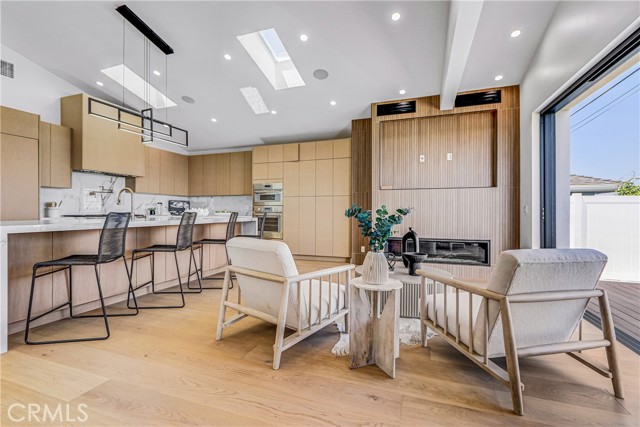 4609 Paseo De Las Tortugas, Torrance CA: https://media.crmls.org/medias/699592af-1baa-4474-8bff-eab15c21fdc8.jpg