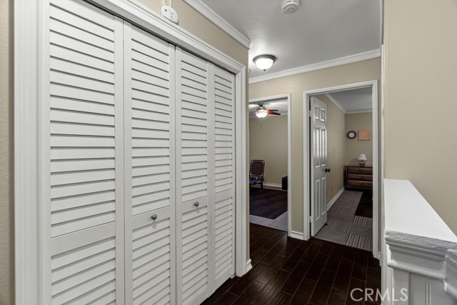 Detail Gallery Image 15 of 38 For 1360 Ashton Park Ln, Thousand Oaks,  CA 91320 - 3 Beds | 2/1 Baths