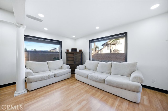 Detail Gallery Image 17 of 42 For 7127 Kempster Ave, Fontana,  CA 92336 - 3 Beds | 2/1 Baths