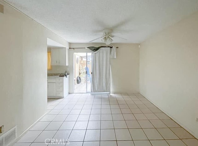 Detail Gallery Image 7 of 15 For 3700 Mountain Ave 9c,  San Bernardino,  CA 92404 - 2 Beds | 1/1 Baths