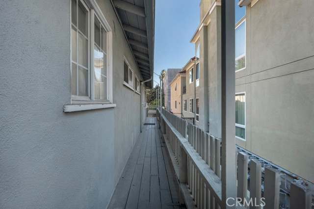 Detail Gallery Image 18 of 28 For 14622 Sylvan, Van Nuys,  CA 91411 - – Beds | – Baths