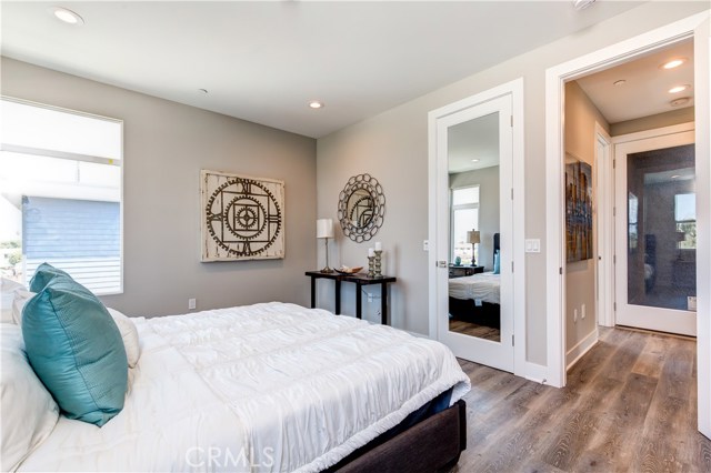 Detail Gallery Image 26 of 38 For 2068 Maple Ave #C,  Costa Mesa,  CA 92627 - 2 Beds | 2/1 Baths