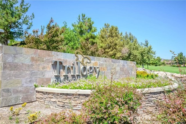 8741 Cuyamaca Street, Corona CA: https://media.crmls.org/medias/699b287c-89cc-4753-a14a-a89e1f972c96.jpg