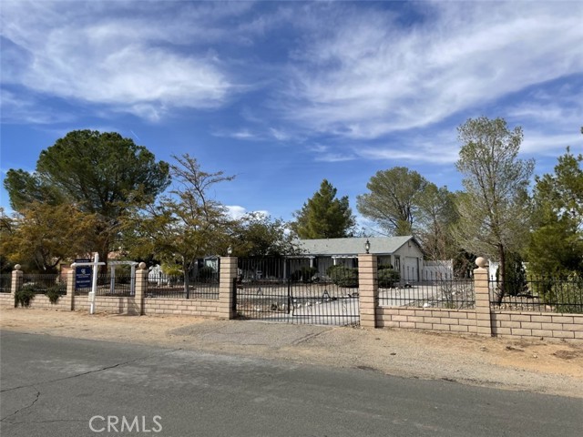 Image 2 for 14000 Iroquois Rd, Apple Valley, CA 92307