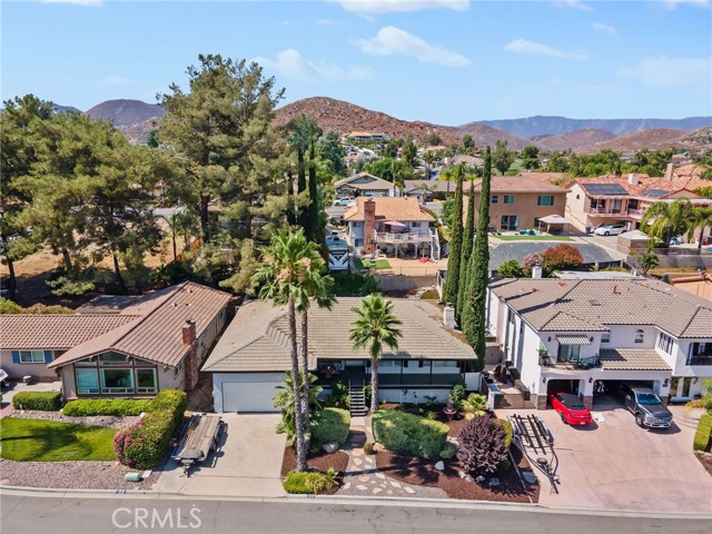 Detail Gallery Image 2 of 57 For 22751 Running Rabbit Ct, Canyon Lake,  CA 92587 - 3 Beds | 2 Baths