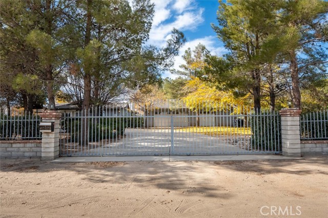 Detail Gallery Image 11 of 65 For 40323 22nd St, Palmdale,  CA 93551 - 3 Beds | 2 Baths