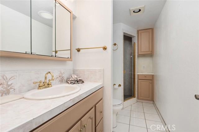 Detail Gallery Image 42 of 56 For 1011 Wyoming Dr, Merced,  CA 95340 - 5 Beds | 3 Baths