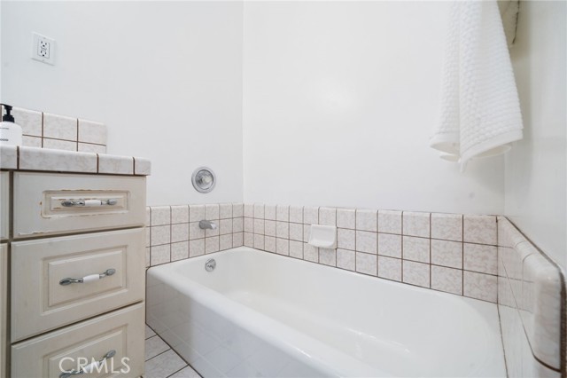 2888 Via De La Guerra, Palos Verdes Estates, California 90274, 4 Bedrooms Bedrooms, 0 ,1 BathroomBathrooms,Residential,For Sale,Via De La Guerra,0,PV26122033 2888 Via De La Guerra, Palos Verdes Estates, California 90274, 4 Bedrooms Bedrooms, 0 ,1 BathroomBathrooms,Residential,For Sale,Via De La Guerra,0,PV26122033