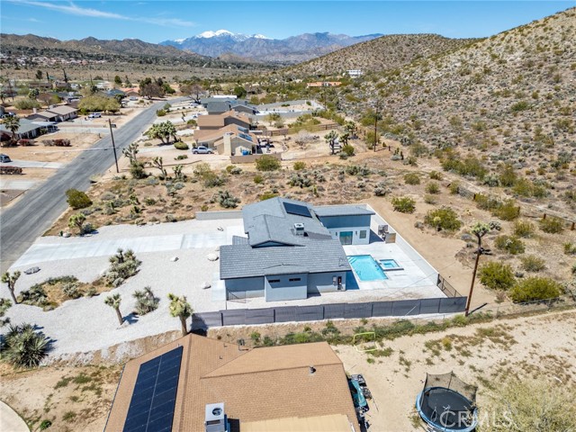 Detail Gallery Image 31 of 34 For 57844 Carlyle Dr, Yucca Valley,  CA 92284 - 3 Beds | 3 Baths