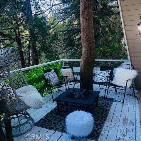 565 Rose Lane, Twin Peaks CA: https://media.crmls.org/medias/69a0c81e-72e7-48ef-afe6-3e88d390b490.jpg