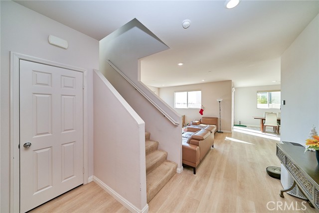 Detail Gallery Image 29 of 41 For 1202 Clipper Ln, Harbor City,  CA 90710 - 4 Beds | 3 Baths
