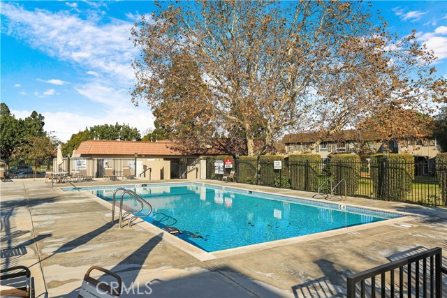 Detail Gallery Image 2 of 49 For 4122 Elizabeth Ct, Cypress,  CA 90630 - 3 Beds | 1/1 Baths