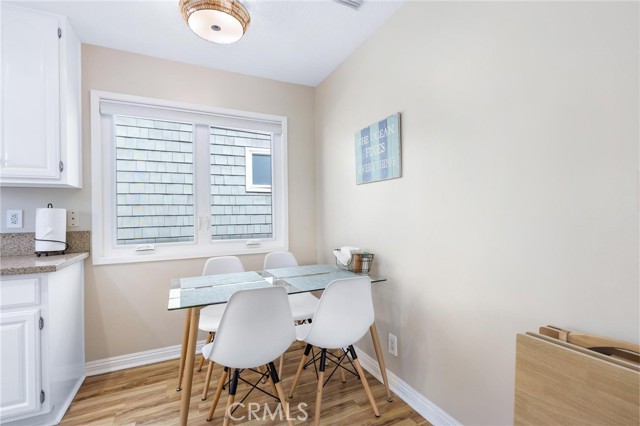 Detail Gallery Image 35 of 52 For 337 10th, Manhattan Beach,  CA 90266 - 5 Beds | 3/1 Baths