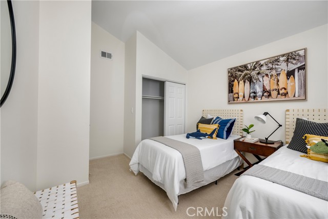 2222 Curtis Avenue, Redondo Beach CA: https://media.crmls.org/medias/69a3eb43-b523-4d45-9aca-9c5c7f347d41.jpg