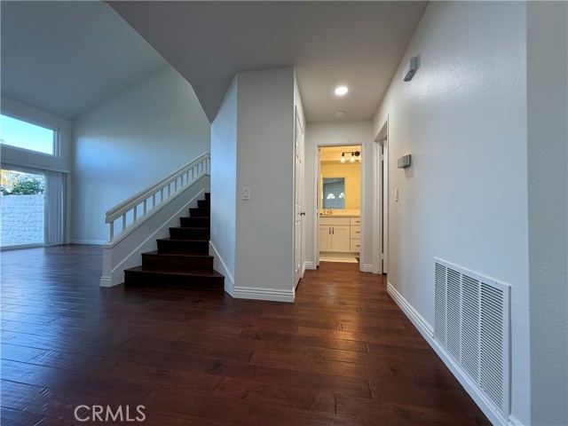 Detail Gallery Image 6 of 67 For 9 La Quinta, Irvine,  CA 92612 - 3 Beds | 2/1 Baths