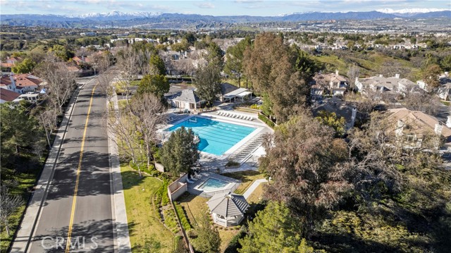 Image 35 of 43 For 26334 Emerald Dove