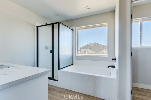 Detail Gallery Image 22 of 46 For 22520 Houston St, Apple Valley,  CA 92308 - 4 Beds | 2/1 Baths