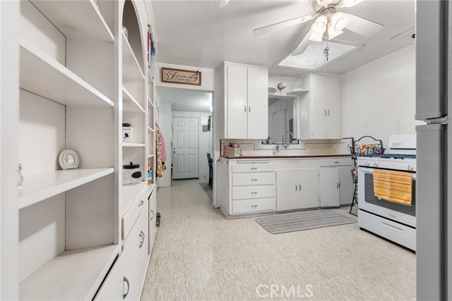 Detail Gallery Image 25 of 48 For 4481 13th St, Riverside,  CA 92501 - – Beds | – Baths